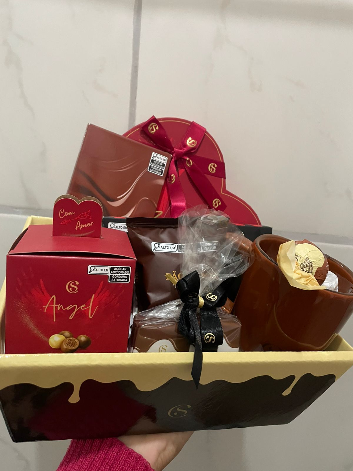 Cesta de chocolate cacau show dia dos país